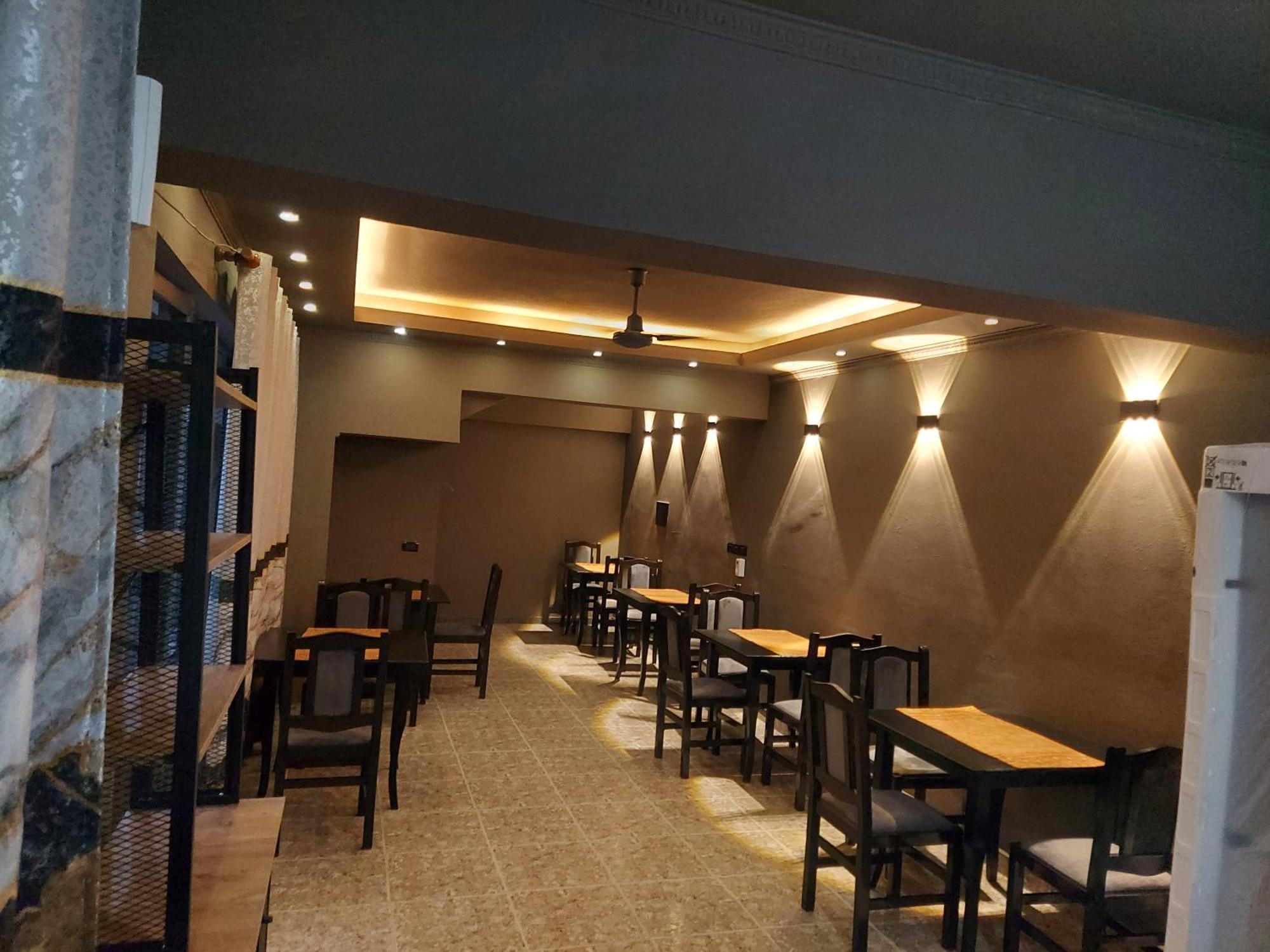 Hotel Fama Shkallnur Exterior foto